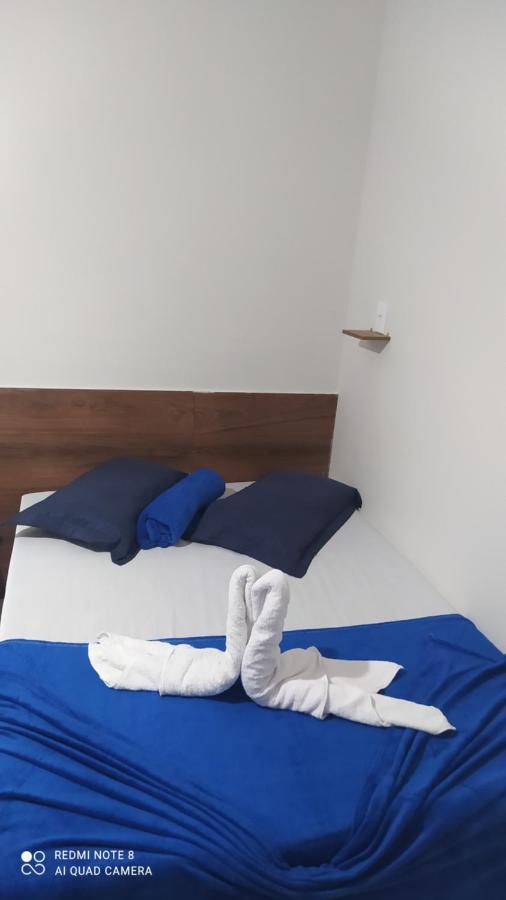 Pousada Quarto Com Frigobar,Ar E Garagem Gratuita 阿帕雷西达 外观 照片